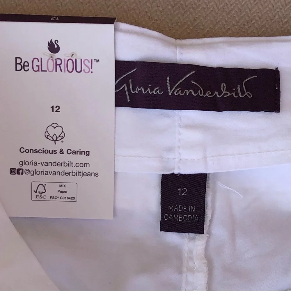 Gloria Vanderbilt ❤️ new